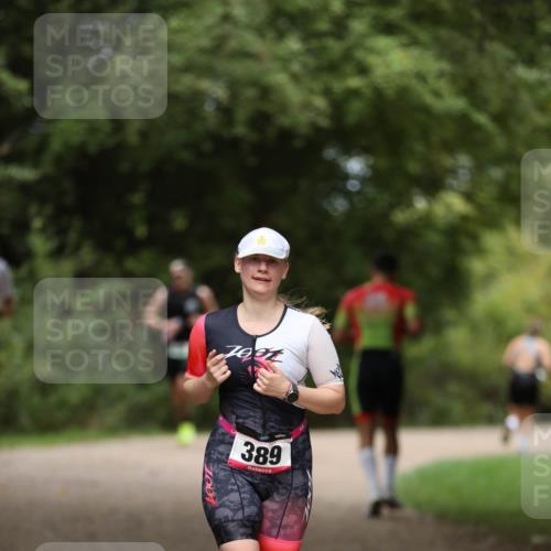 30.08.2026 - Elbe Triathlon Hamburg Antke Förster http://msf.ph/oto/10099103 30.08.2026 10:50:35 Laufen 389 meine-sportfotos.de
