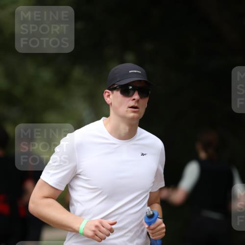 30.08.2026 - Elbe Triathlon Hamburg Antke Förster http://msf.ph/oto/10099123 30.08.2026 10:50:43 Laufen 403 meine-sportfotos.de