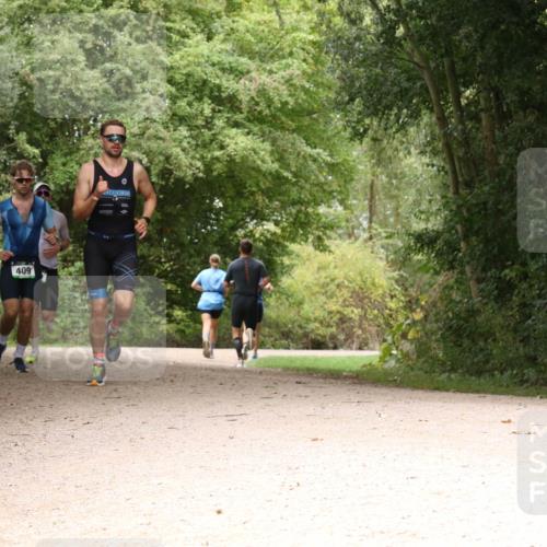 30.08.2026 - Elbe Triathlon Hamburg Antke Förster http://msf.ph/oto/10099126 30.08.2026 10:54:13 Laufen 409 meine-sportfotos.de