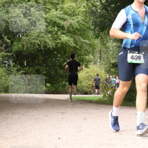 30.08.2026 - Elbe Triathlon Hamburg Antke Förster http://msf.ph/oto/10099136 30.08.2026 10:54:18 Laufen 409 meine-sportfotos.de