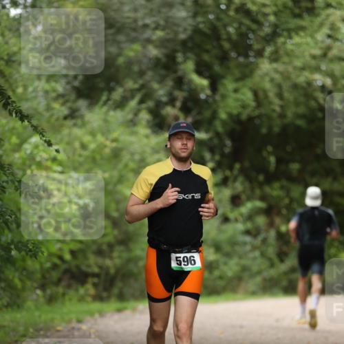 30.08.2026 - Elbe Triathlon Hamburg Antke Förster http://msf.ph/oto/10099193 30.08.2026 10:51:25 Laufen 596 meine-sportfotos.de
