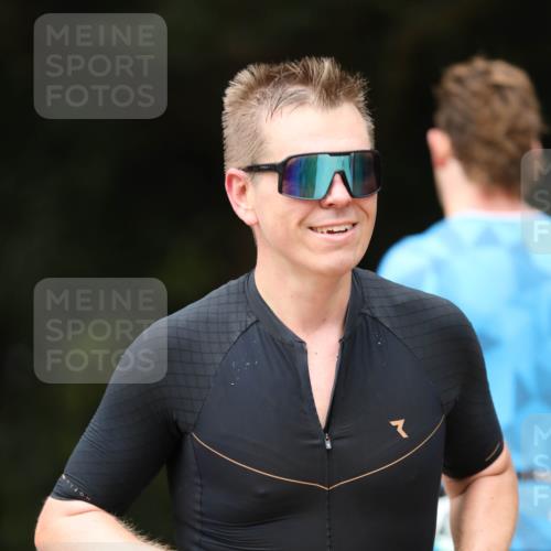 30.08.2026 - Elbe Triathlon Hamburg Antke Förster http://msf.ph/oto/10099239 30.08.2026 10:52:02 Laufen  meine-sportfotos.de