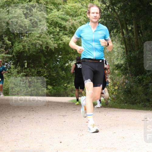 30.08.2026 - Elbe Triathlon Hamburg Antke Förster http://msf.ph/oto/10099252 30.08.2026 10:55:47 Laufen 16 meine-sportfotos.de