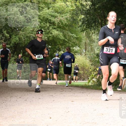 30.08.2026 - Elbe Triathlon Hamburg Antke Förster http://msf.ph/oto/10099322 30.08.2026 10:56:52 Laufen 467, 1027, 331, 1148 meine-sportfotos.de