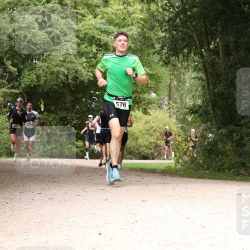 30.08.2026 - Elbe Triathlon Hamburg Antke Förster http://msf.ph/oto/10099376 30.08.2026 10:57:27 Laufen 967, 418, 1, 576 meine-sportfotos.de
