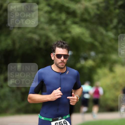30.08.2026 - Elbe Triathlon Hamburg Antke Förster http://msf.ph/oto/10099393 30.08.2026 10:53:45 Laufen 659 meine-sportfotos.de