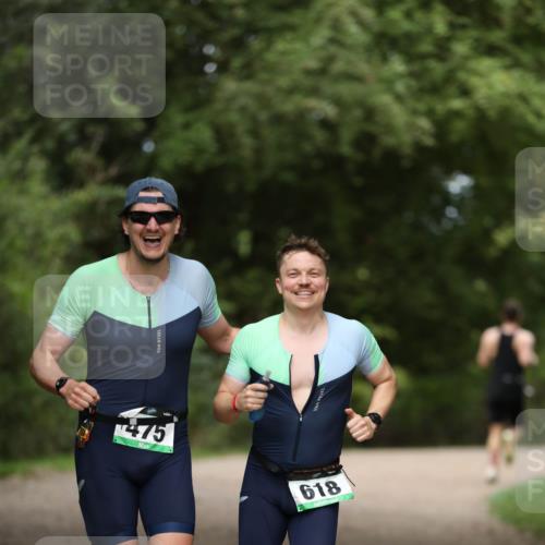 30.08.2026 - Elbe Triathlon Hamburg Antke Förster http://msf.ph/oto/10099405 30.08.2026 10:53:49 Laufen 475, 618 meine-sportfotos.de