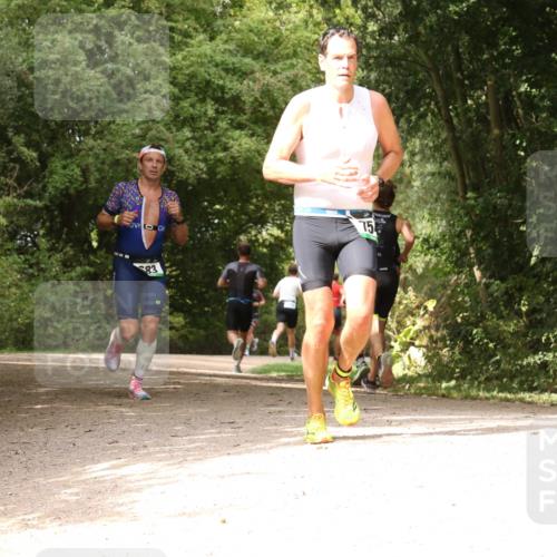 30.08.2026 - Elbe Triathlon Hamburg Antke Förster http://msf.ph/oto/10099428 30.08.2026 10:58:04 Laufen 83, 75 meine-sportfotos.de