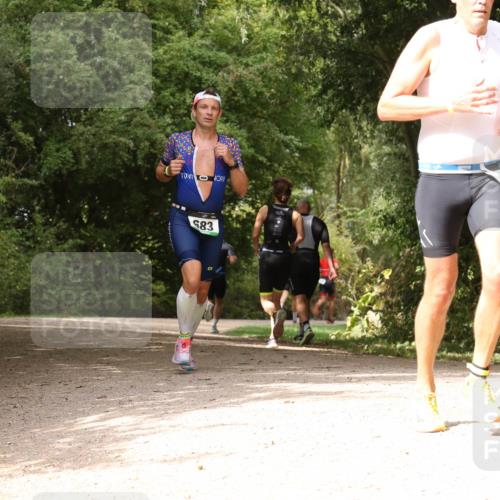 30.08.2026 - Elbe Triathlon Hamburg Antke Förster http://msf.ph/oto/10099430 30.08.2026 10:58:05 Laufen 683, 15 meine-sportfotos.de