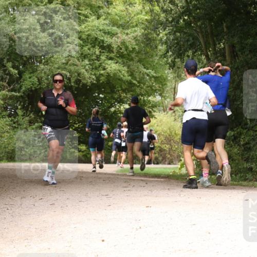 30.08.2026 - Elbe Triathlon Hamburg Antke Förster http://msf.ph/oto/10099440 30.08.2026 10:58:18 Laufen 397 meine-sportfotos.de