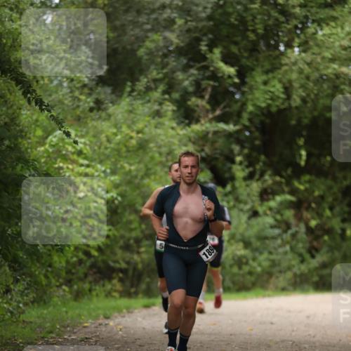 30.08.2026 - Elbe Triathlon Hamburg Antke Förster http://msf.ph/oto/10099449 30.08.2026 10:54:31 Laufen 189 meine-sportfotos.de
