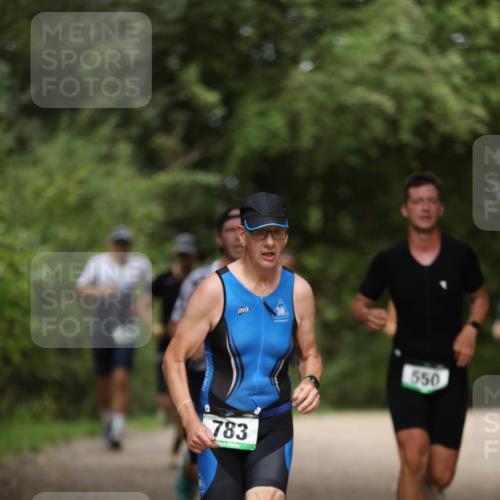 30.08.2026 - Elbe Triathlon Hamburg Antke Förster http://msf.ph/oto/10099473 30.08.2026 10:54:41 Laufen 9, 783, 550 meine-sportfotos.de