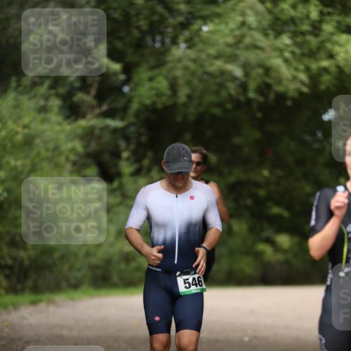 30.08.2026 - Elbe Triathlon Hamburg Antke Förster http://msf.ph/oto/10099487 30.08.2026 10:54:47 Laufen 546 meine-sportfotos.de