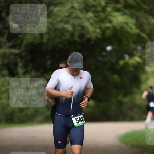 30.08.2026 - Elbe Triathlon Hamburg Antke Förster http://msf.ph/oto/10099489 30.08.2026 10:54:48 Laufen 546 meine-sportfotos.de