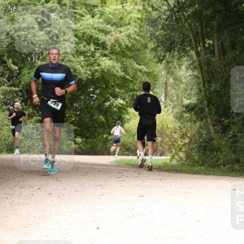 30.08.2026 - Elbe Triathlon Hamburg Antke Förster http://msf.ph/oto/10099540 30.08.2026 10:59:34 Laufen 49 meine-sportfotos.de