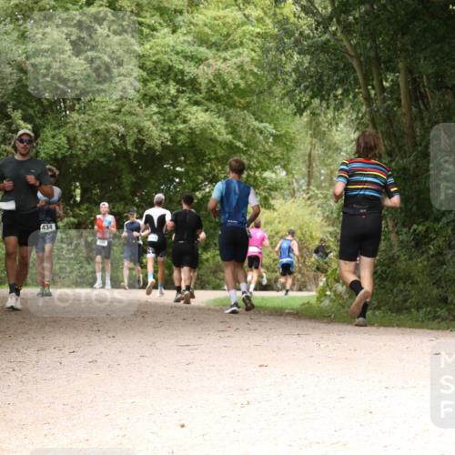 30.08.2026 - Elbe Triathlon Hamburg Antke Förster http://msf.ph/oto/10099590 30.08.2026 11:00:09 Laufen 434 meine-sportfotos.de