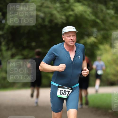 30.08.2026 - Elbe Triathlon Hamburg Antke Förster http://msf.ph/oto/10099607 30.08.2026 10:56:36 Laufen 687 meine-sportfotos.de