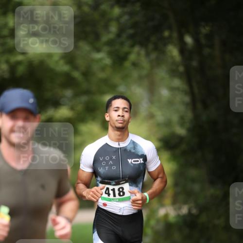 30.08.2026 - Elbe Triathlon Hamburg Antke Förster http://msf.ph/oto/10099693 30.08.2026 10:57:32 Laufen 418 meine-sportfotos.de