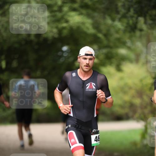 30.08.2026 - Elbe Triathlon Hamburg Antke Förster http://msf.ph/oto/10099707 30.08.2026 10:57:39 Laufen 46 meine-sportfotos.de