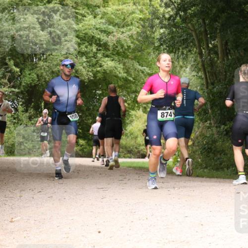30.08.2026 - Elbe Triathlon Hamburg Antke Förster http://msf.ph/oto/10099770 30.08.2026 11:01:43 Laufen 604, 658, 874 meine-sportfotos.de