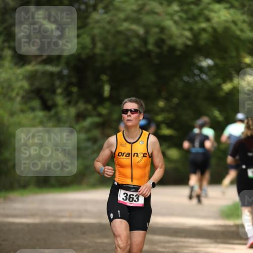 30.08.2026 - Elbe Triathlon Hamburg Antke Förster http://msf.ph/oto/10099837 30.08.2026 10:59:26 Laufen 363 meine-sportfotos.de