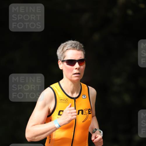 30.08.2026 - Elbe Triathlon Hamburg Antke Förster http://msf.ph/oto/10099845 30.08.2026 10:59:29 Laufen 3, 363 meine-sportfotos.de