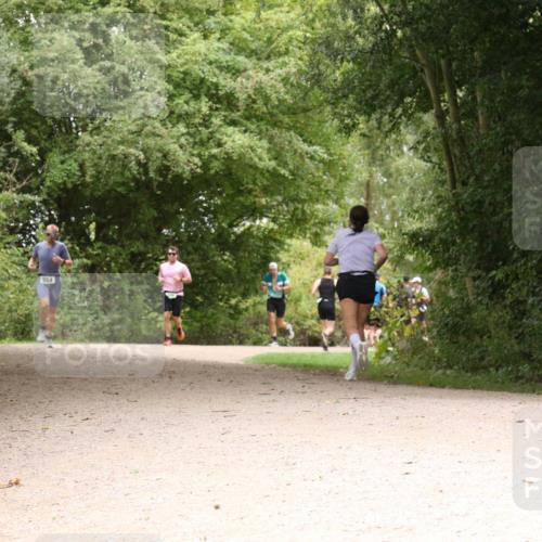 30.08.2026 - Elbe Triathlon Hamburg Antke Förster http://msf.ph/oto/10099874 30.08.2026 11:02:41 Laufen 554 meine-sportfotos.de