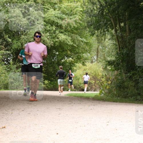 30.08.2026 - Elbe Triathlon Hamburg Antke Förster http://msf.ph/oto/10099890 30.08.2026 11:02:50 Laufen 509 meine-sportfotos.de