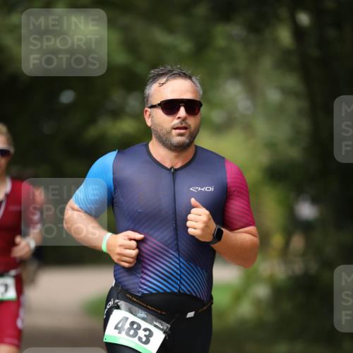 30.08.2026 - Elbe Triathlon Hamburg Antke Förster http://msf.ph/oto/10100039 30.08.2026 11:01:27 Laufen 483 meine-sportfotos.de