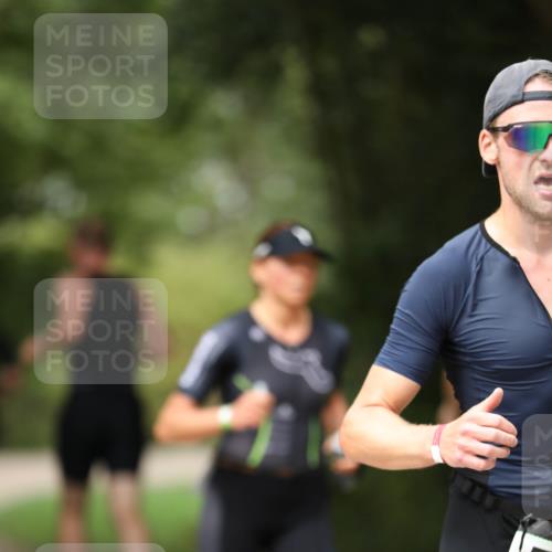 30.08.2026 - Elbe Triathlon Hamburg Antke Förster http://msf.ph/oto/10100073 30.08.2026 11:01:42 Laufen 5 meine-sportfotos.de