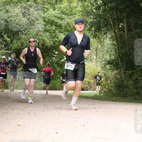 30.08.2026 - Elbe Triathlon Hamburg Antke Förster http://msf.ph/oto/10100196 30.08.2026 11:06:23 Laufen 31, 555 meine-sportfotos.de
