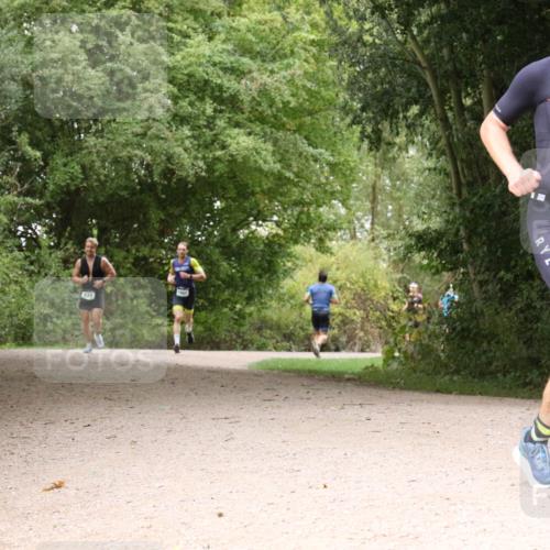 30.08.2026 - Elbe Triathlon Hamburg Antke Förster http://msf.ph/oto/10100222 30.08.2026 11:06:36 Laufen 655 meine-sportfotos.de