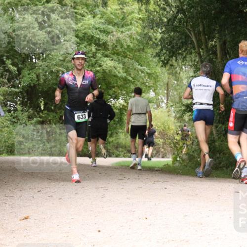 30.08.2026 - Elbe Triathlon Hamburg Antke Förster http://msf.ph/oto/10100240 30.08.2026 11:06:51 Laufen 848, 633 meine-sportfotos.de