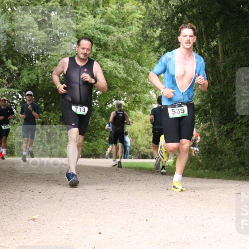 30.08.2026 - Elbe Triathlon Hamburg Antke Förster http://msf.ph/oto/10100320 30.08.2026 11:07:47 Laufen 439, 713, 539 meine-sportfotos.de