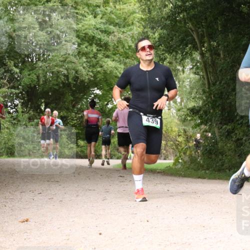 30.08.2026 - Elbe Triathlon Hamburg Antke Förster http://msf.ph/oto/10100332 30.08.2026 11:07:53 Laufen 726, 439 meine-sportfotos.de