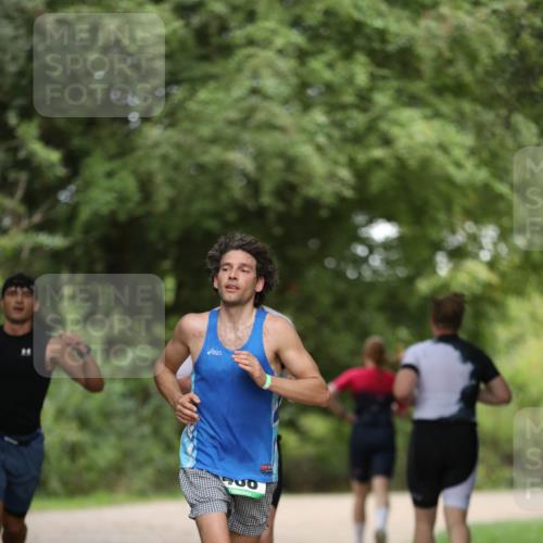 30.08.2026 - Elbe Triathlon Hamburg Antke Förster http://msf.ph/oto/10100429 30.08.2026 11:05:07 Laufen 200 meine-sportfotos.de