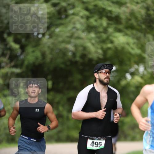 30.08.2026 - Elbe Triathlon Hamburg Antke Förster http://msf.ph/oto/10100433 30.08.2026 11:05:08 Laufen 495 meine-sportfotos.de