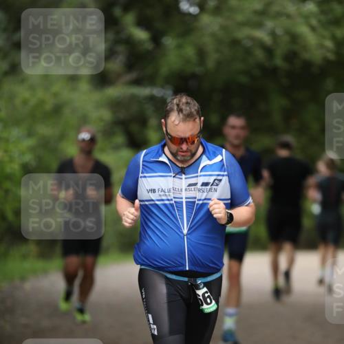 30.08.2026 - Elbe Triathlon Hamburg Antke Förster http://msf.ph/oto/10100477 30.08.2026 11:06:07 Laufen 66 meine-sportfotos.de