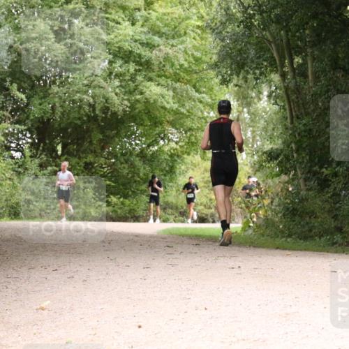 30.08.2026 - Elbe Triathlon Hamburg Antke Förster http://msf.ph/oto/10100486 30.08.2026 11:09:35 Laufen  meine-sportfotos.de
