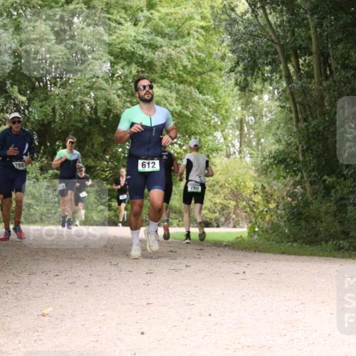 30.08.2026 - Elbe Triathlon Hamburg Antke Förster http://msf.ph/oto/10100538 30.08.2026 11:10:12 Laufen 788, 612, 780 meine-sportfotos.de