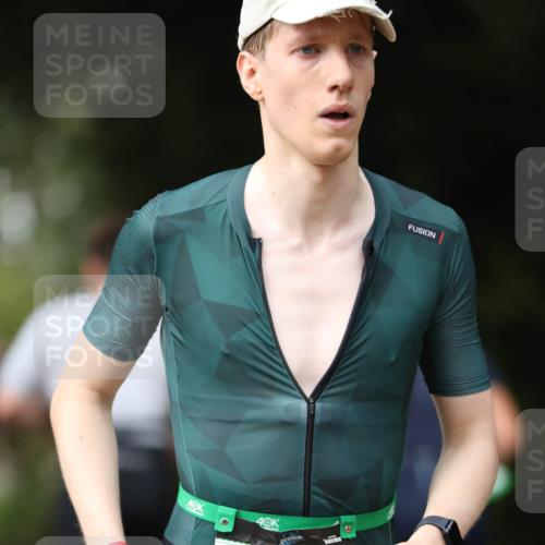 30.08.2026 - Elbe Triathlon Hamburg Antke Förster http://msf.ph/oto/10100602 30.08.2026 11:07:27 Laufen 626 meine-sportfotos.de