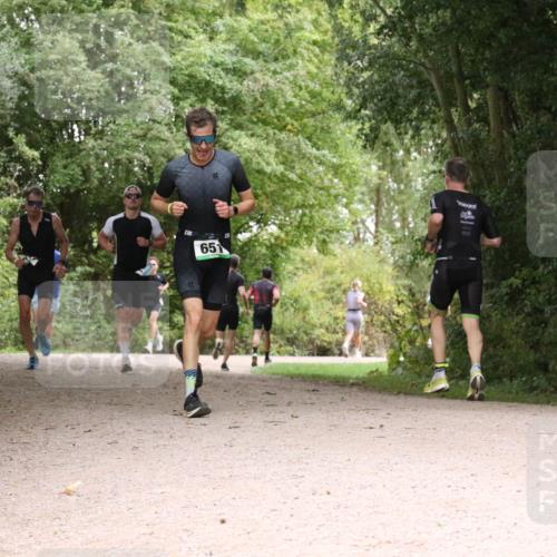 30.08.2026 - Elbe Triathlon Hamburg Antke Förster http://msf.ph/oto/10100603 30.08.2026 11:10:50 Laufen 651 meine-sportfotos.de