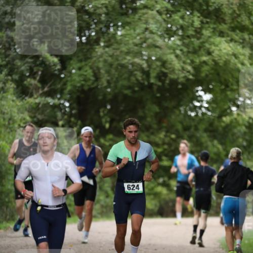 30.08.2026 - Elbe Triathlon Hamburg Antke Förster http://msf.ph/oto/10100614 30.08.2026 11:07:39 Laufen 624 meine-sportfotos.de