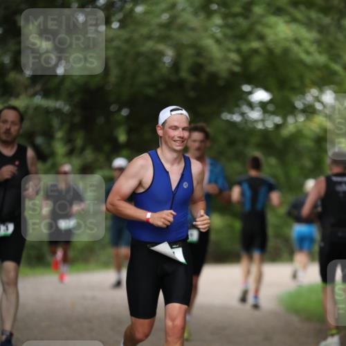 30.08.2026 - Elbe Triathlon Hamburg Antke Förster http://msf.ph/oto/10100622 30.08.2026 11:07:44 Laufen  meine-sportfotos.de