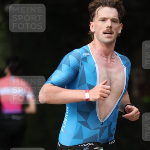 30.08.2026 - Elbe Triathlon Hamburg Antke Förster http://msf.ph/oto/10100632 30.08.2026 11:07:48 Laufen 539 meine-sportfotos.de