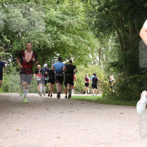 30.08.2026 - Elbe Triathlon Hamburg Antke Förster http://msf.ph/oto/10100633 30.08.2026 11:11:06 Laufen 697 meine-sportfotos.de