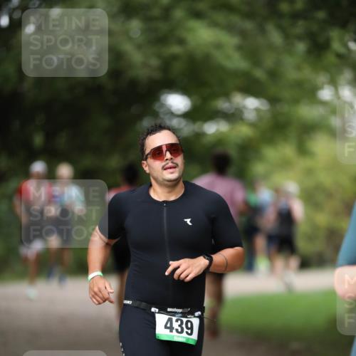 30.08.2026 - Elbe Triathlon Hamburg Antke Förster http://msf.ph/oto/10100640 30.08.2026 11:07:53 Laufen 439 meine-sportfotos.de