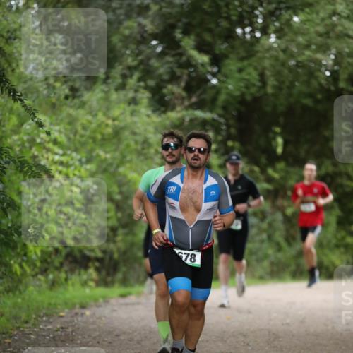 30.08.2026 - Elbe Triathlon Hamburg Antke Förster http://msf.ph/oto/10100660 30.08.2026 11:08:04 Laufen 78 meine-sportfotos.de