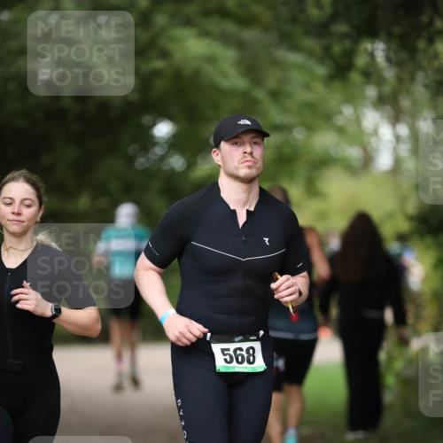 30.08.2026 - Elbe Triathlon Hamburg Antke Förster http://msf.ph/oto/10100678 30.08.2026 11:08:10 Laufen 568 meine-sportfotos.de