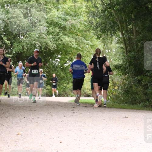 30.08.2026 - Elbe Triathlon Hamburg Antke Förster http://msf.ph/oto/10100723 30.08.2026 11:12:03 Laufen 49, 413 meine-sportfotos.de